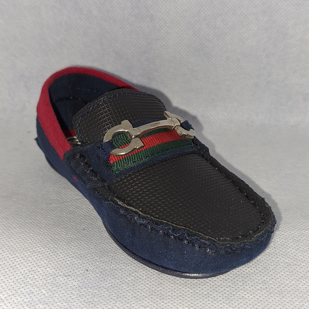 New Boys loafer shoes. Blue with red and green Hand Stiched Bottoms Sz 2.5